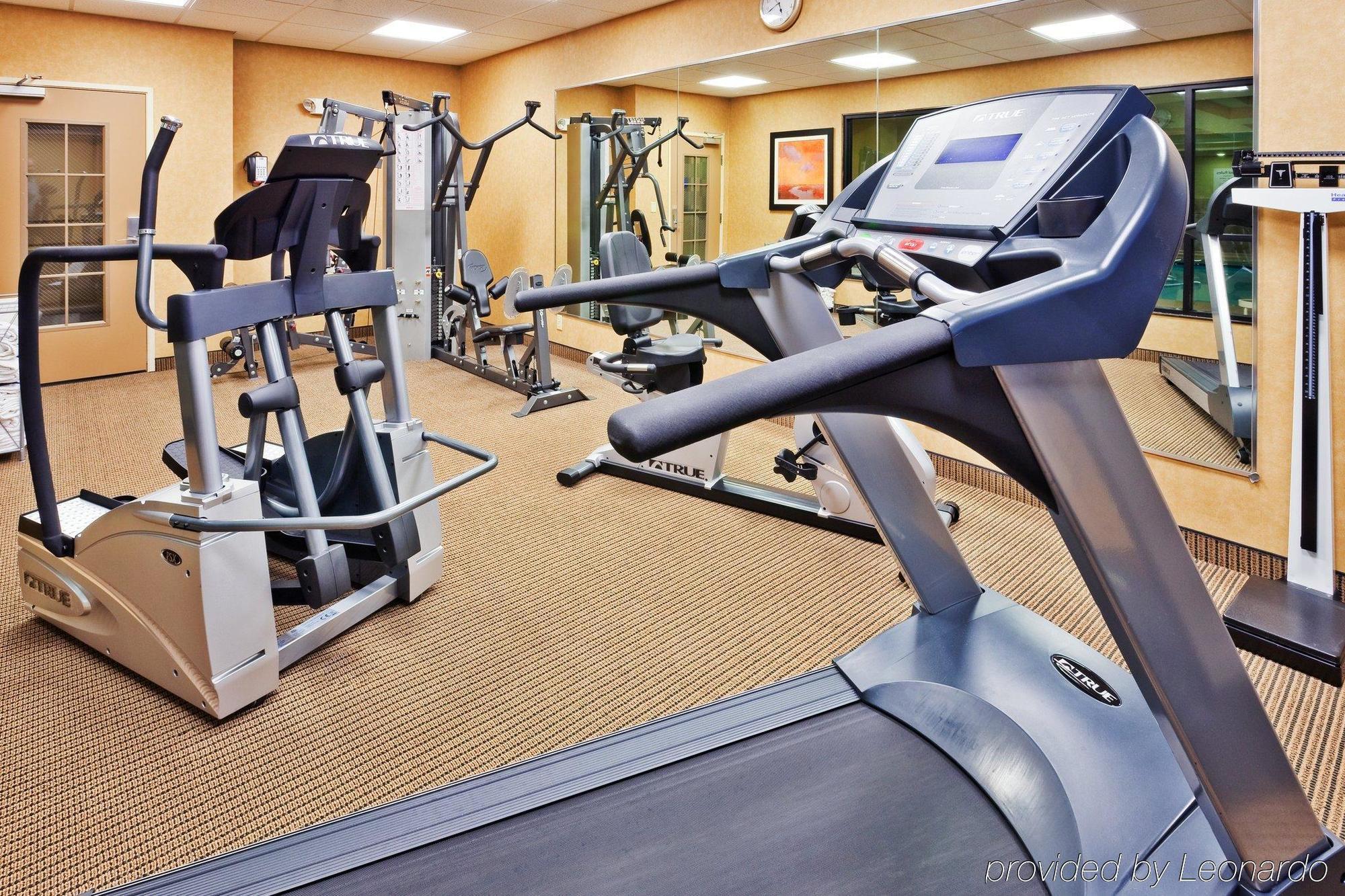 Holiday Inn Express & Suites Clovis By Ihg Facilities photo